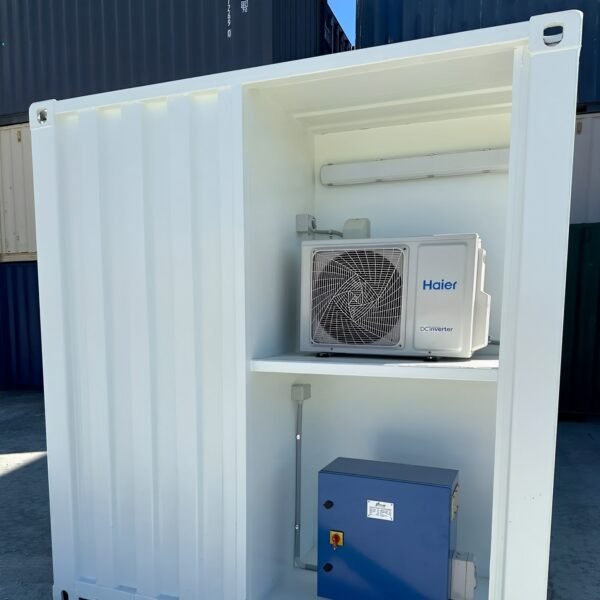 Container 10 Pieds Blanc Modifié avec Climatisation 1 Container 10 Pieds Blanc Modifié avec Climatisation