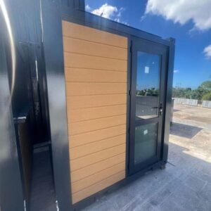 Container Kiosque Commercial avec Volet Roulant et Comptoir
