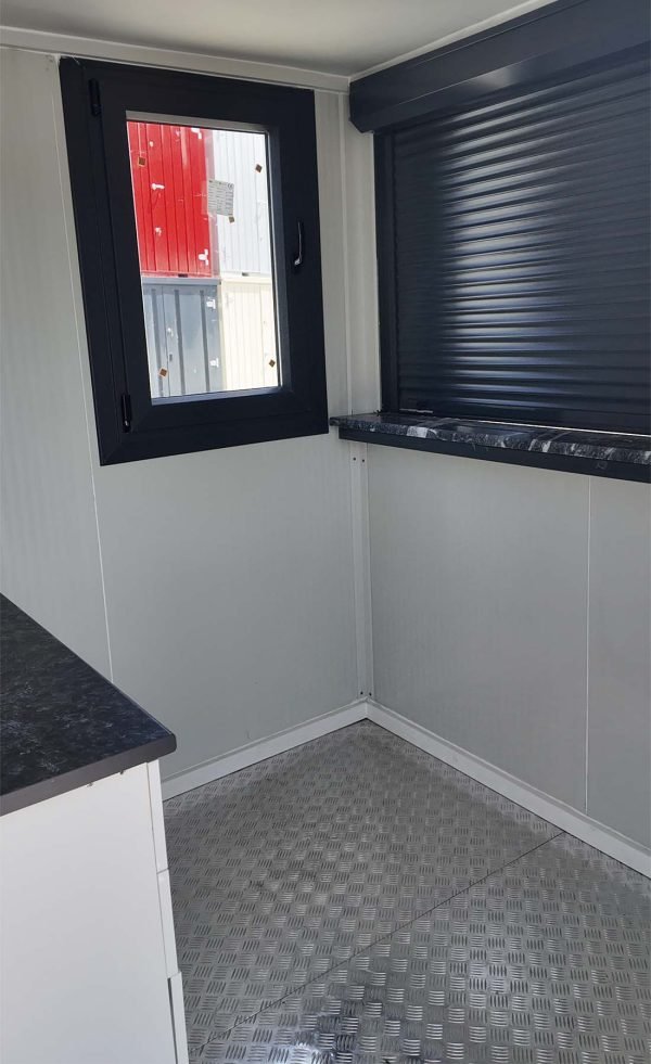 Container Kiosque Commercial avec Volet Roulant et Comptoir 4 Container Kiosque Commercial avec Volet Roulant et Comptoir