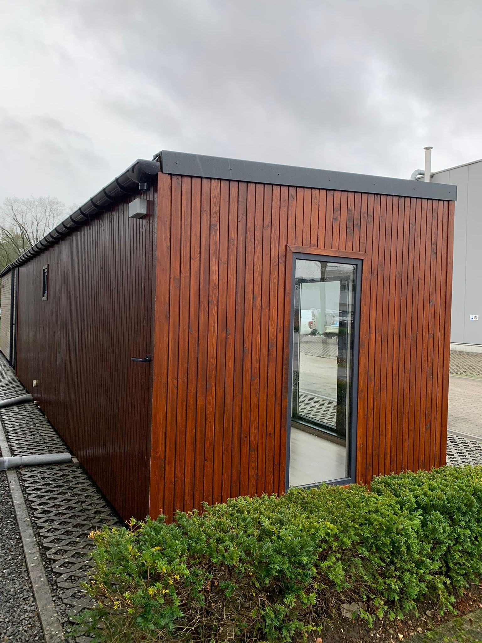 Unité Résidentielle Modulaire 30 m² – Bardage Bois 2 Unité Résidentielle Modulaire 30 m² – Bardage Bois