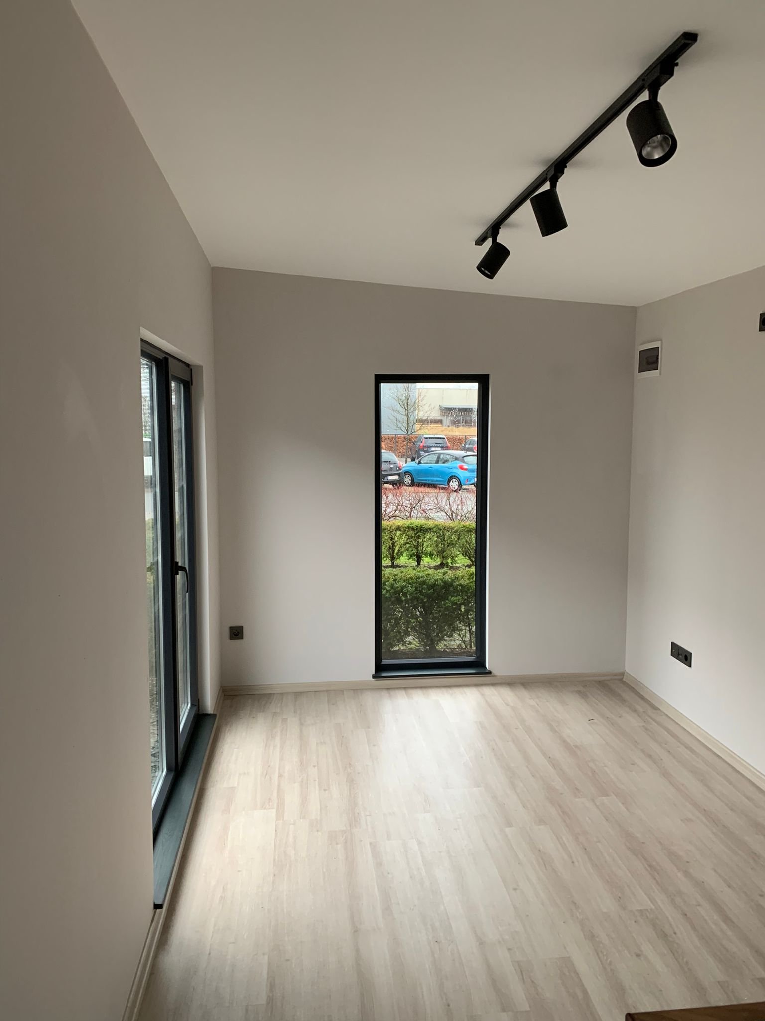 Unité Résidentielle Modulaire 30 m² – Bardage Bois 4 Unité Résidentielle Modulaire 30 m² – Bardage Bois
